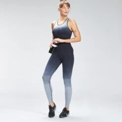 MP Damen Velocity Nahtloser Sport-BH — Schwarz -Sportliche Kleidung Geschäft 12767824 1464875124004655