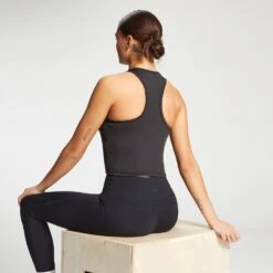 MP Damen Essentials Crop Trainings-Tanktop Mit Racerback-Design — Schwarz -Sportliche Kleidung Geschäft 12775339 1724885502288850