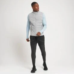 Sportliche Kleidung Geschäft -Sportliche Kleidung Geschäft 13111759 1954920554746488