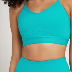MP Women's Power Ultra Strappy Sports Bra — Lagoon -Sportliche Kleidung Geschäft 13117989 1894936394715468
