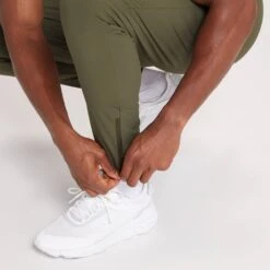MP Herren Dynamic Training Slim Fit Jogginghose — Dunkel-Olive -Sportliche Kleidung Geschäft 13121704 1134967450665674