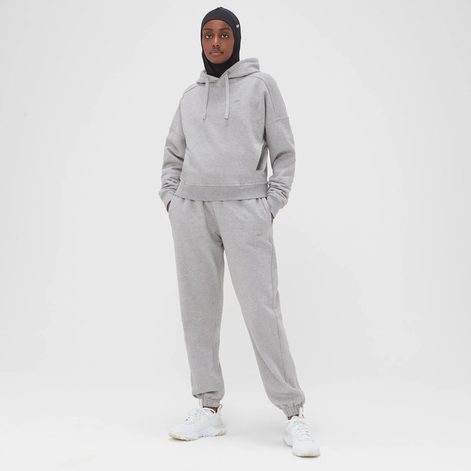 MP Damen Adapt Kapuzenpulli – Grau 6 MP Damen Adapt Kapuzenpulli – Grau – Bild 4