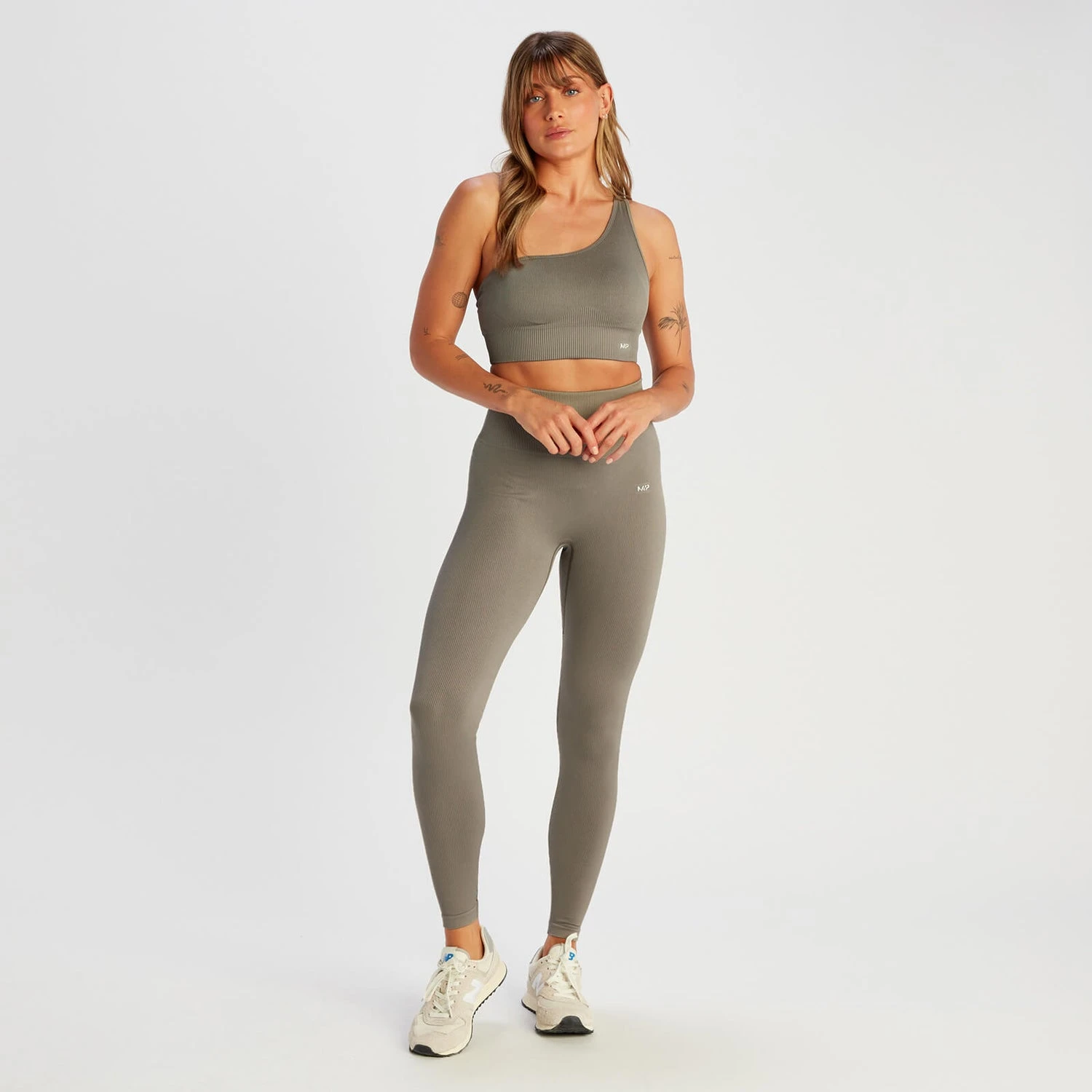 MP Damen Tempo Rib Nahtlose Leggings – Dunkles Graubraun 5 MP Damen Tempo Rib Nahtlose Leggings – Dunkles Graubraun – Bild 3